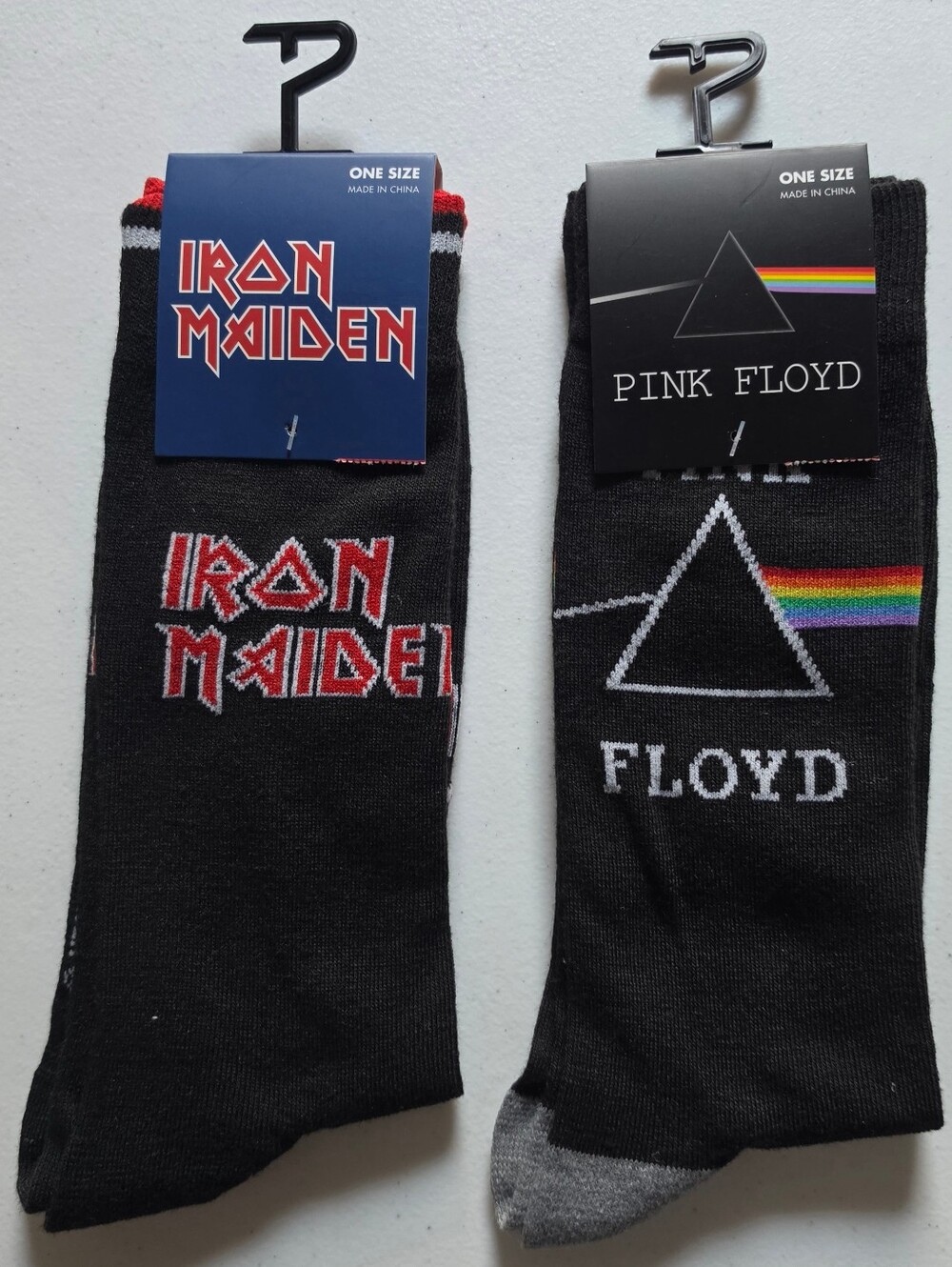 2 pairs of unisex socks Iron Maiden and Pink Floyd size 7-12